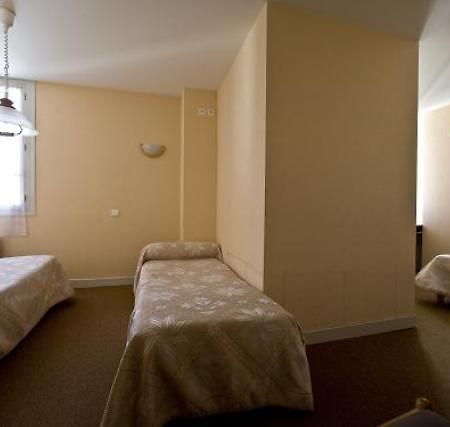 Hotel D'Italie Lourdes Zimmer foto